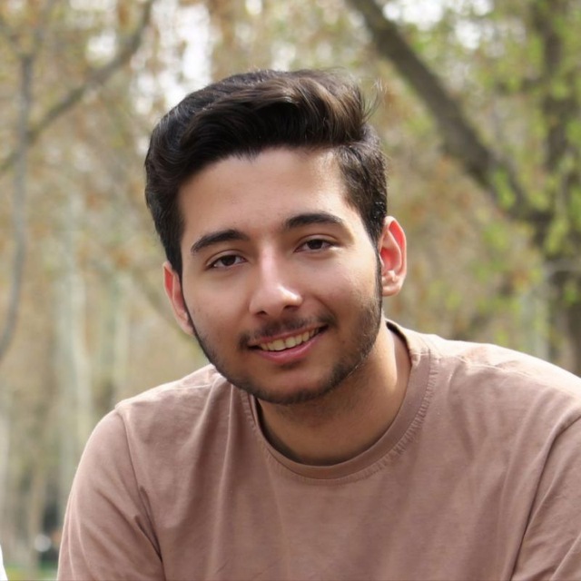 تصویر پروفایل مهدیار اسماعیلی